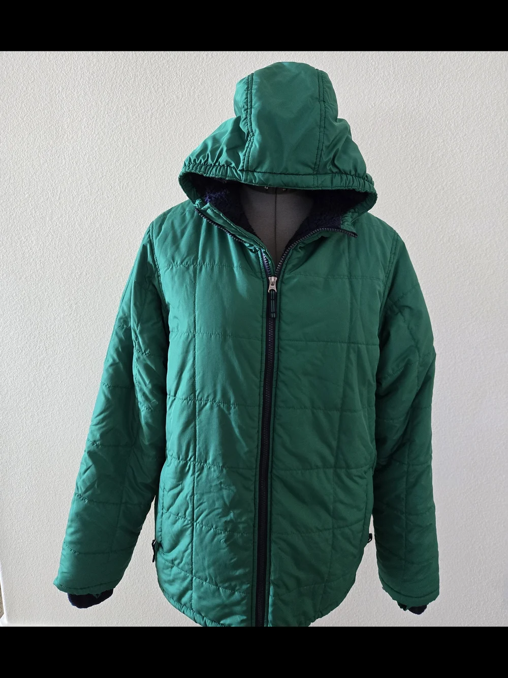 Lands' End Green Hooded Puffer Jacket Navy Lined W/ Optional fleece Thumb Holes
